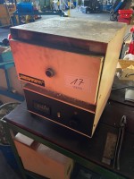 5357.17 =&gt; 1 Vorwärmofen Nabertherm L3/P, Bj. 1992, max. 1100 Grad Celsius