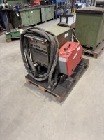 5473.24 =&gt; 1 Schweißmaschine Oerlikon CPGL 320 mit Vorschubapparat MS 15 (generalüberholt / ohne Gasflaschen)