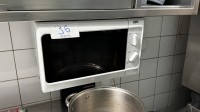 5432.36    =&gt;   1 Mikrowelle AFK auf Wandhalterung