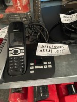 4932.1228    =&gt;    1 Funktelefon Gigaset CX 610a ISDN