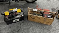 5471.27 =&gt; 2 Werkzeugkästen mit Kleinwerkzeugen