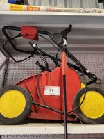 5506.37 => 1 Vertikutierer Wolf UV 32 EV