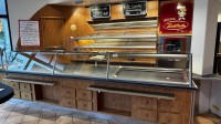 5493.3 =&gt; 1 Verkaufstheke, ca. 5 lfm. mit Vitrinenaufsätzen und Rückbuffet