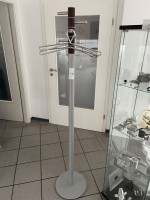 5524.2 ==&gt;. 1 Garderobenständer