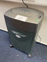 5524.27 ==&gt;. 1 Aktenvernichter Genie C1201