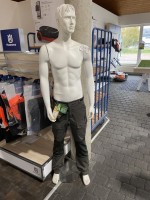 5510.19 =&gt; 1 Schaufensterpuppe