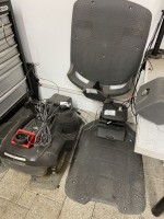 5510.21 =&gt; 1 Rasenmähroboter-Prüftisch mit Netzgerät Husqvarna, Notebook AX200NGW intel core i7, Aktenrollcontainer und 3 Rasenmähroboter-Ladestationen