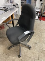 5510.22 =&gt; 2 Drehstühle mit Armlehnen