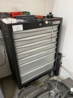 5510.24 =&gt; 1 Werkstattwagen KS Tools mit Kleinwerkzeugen