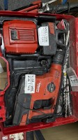 4932.1409 =&gt; 1 Bohr-/Stemmhammer Hilti TE30-A36 mit 2 Akkus und Ladegerät