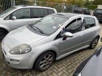 5292.354 =&gt; 1 PKW Fiat Punto 1,3 16 V, Diesel