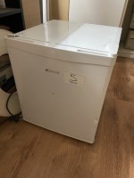 5527.5 => 1 Minik&uuml;hlschrank Bomann