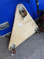 5508.6 => 1 Transportroller, Dreieck