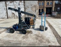 5508.9 => 1 Kran Dolly Movie Tech GmbH Felix, Ident.-Nr. 7500/143, Bj. 1997, Tragf&auml;higkeit 220 kg, 4,5 m H&ouml;he, Remota und Plattformbetrieb m&ouml;glich mit Pr&uuml;fbuch