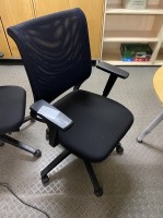 5280.75 =>  1 Drehstuhl Sedus mit Armlehnen