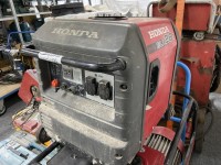 5549.105 => 1 Stromerzeuger Honda EU 26 i