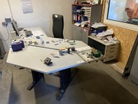 5555.1 => 1 Winkelkombination mit Aktenrollcontainer