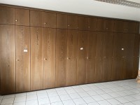 5574.11     =>   1 Aktenschrankwand, ca. 5 lfd. m