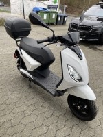 5214.483 => 1 Motorroller Piaggio