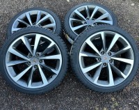 5532.112 => 1 Komplettsatz (Unbenutzt), bestehend aus Alu-Leichtmetallfelgen Seat Cupra Leon,