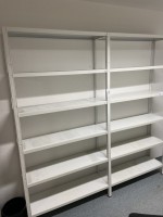 5571.39 => 1 Pos. Fachbodenregale, ca. 4 lfm. (Stecksystem)