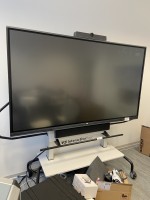 5594.29 => 1 Interaktives Whiteboard VS-S-E2-86, mit Medienwagen VS, h&ouml;henverstellbar