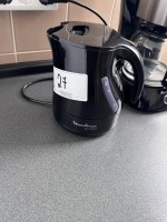 5601.27 => 1 Wasserkocher Moulinex