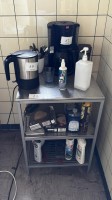 5569.12 => 1 Regal mit Wasserkocher und Filterkaffeemaschine