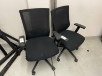 5594.150 => 2 Drehst&uuml;hle mit Armlehnen