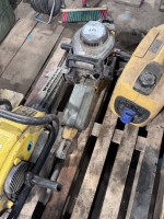 5601.114 => 1 Benzinstemmhammer Wacker Neuson BH 22