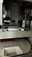 5582.19 => 1 Teig- Portionier- und Kugelmaschine OEM BreakMatic (Gurtf&ouml;rderbandgetriebe defekt)