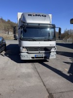 5627.481 => 1 LKW Mercedes Benz 822 L Atego, Plane und Spriegel,