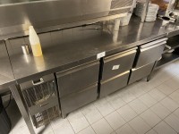5670.33 => 1 K&uuml;hltisch Alpeninox mit 6 K&uuml;hlschubladen