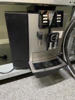 5617.86 => 1 Kaffeevollautomat Jura X6