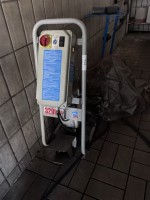 1 Ravaglioli schaarlift, draagvermogen 3200 kg