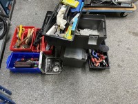 4932.1822 => 1 Werkzeugkiste mit Kleinwerkzeugen