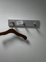 5385.851    =>    1 Kleiderhaken, wandmontiert