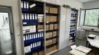 5590.24 => 3 Aktenregale mit insgesamt 1 Aktenschrank - Abholung nach Freigabe &minus;