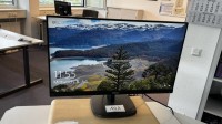 1 台飞利浦宽屏 TFT 显示器,27 英寸,带扩展坞