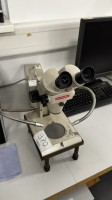 1台Nikon SMZ-2B立体显微镜，配Nikon Fiber Optic Light Source光源