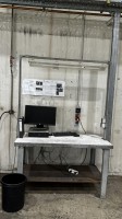 5590.1009 => 1 Arbeitstisch mit Beleuchtung