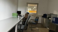1 poz. obiecte de mobilier constând din birouri, scaune rotative, dulapuri cu uși rulante etc.