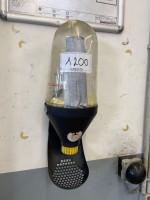 1 дозатор вушних вкладишів, настінний