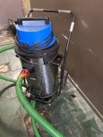 1 aspirator industrial Eurokraft
