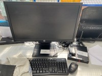 1 mini-pc Lenovo (uden harddisk) med widescreen-TFT-skærm HP - afhentning efter godkendelse