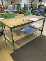 5590.1564 => 1 Arbeitstisch