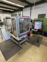 1 mașină de frezat universală Kunzmann WF 4/3, an de fabricație 2003, cu comandă Heidenhain