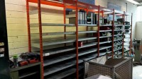 1 tétel polcos állvány, kb. 5 folyóméter, dugaszoló rendszer