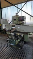 1 fresadora de herramientas Cugir FU-FV con visualizador digital Acu-Rite III