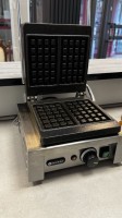 5691.21 => 1 Waffeleisen Hendi